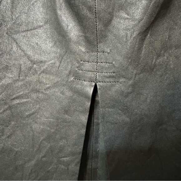 Zadig & Voltaire Jaden Crinkled leather Skirt - Picture 9 of 11